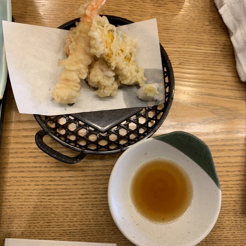 花まるランチ(町のすし家 四季花まる すすきの店)