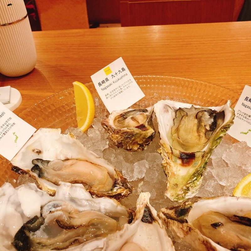 牡蠣　6種盛り(シーフードバル　g i g a s)