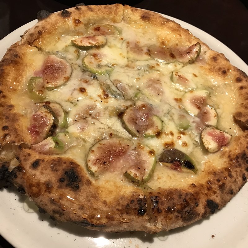 ゴルゴンゾーラと無花果のビアンカ アカシアハチミツがけ(LEGAME)