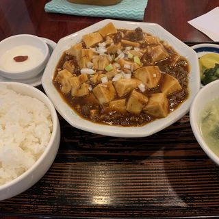 麻婆豆腐(李さんのおいしい中華屋)
