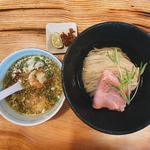 丹波地鶏と海老の塩つけ麺(らぁめん 麺屋秀)