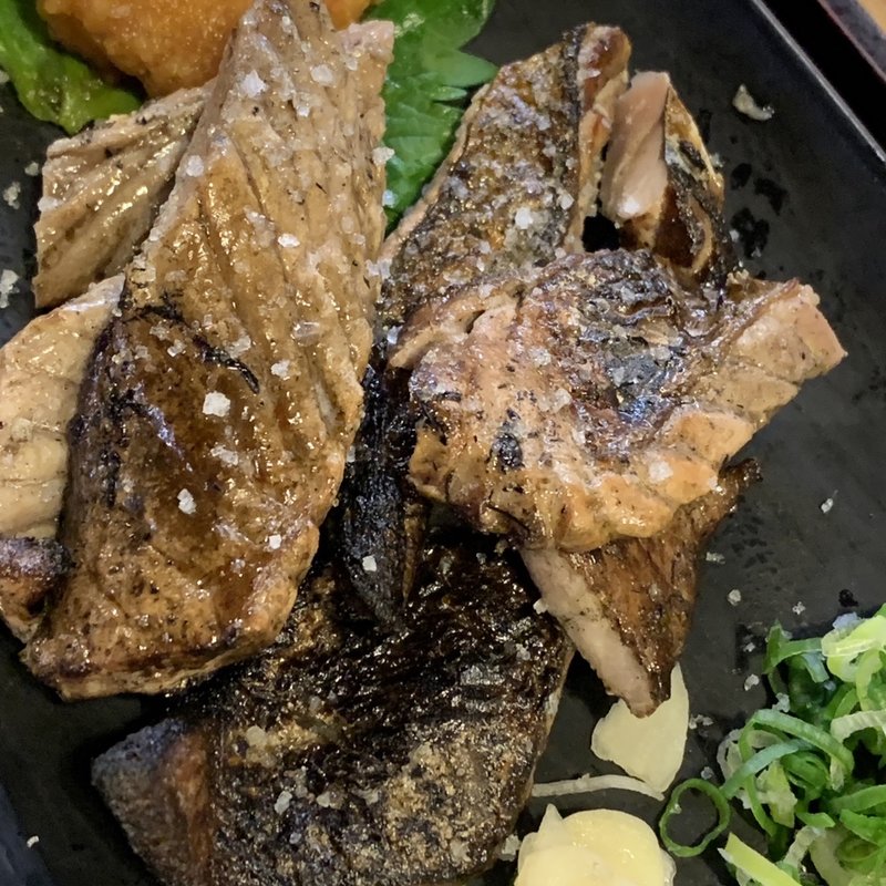 鰹のハランボ(明神丸 ひろめ市場店 （みょうじんまる）)