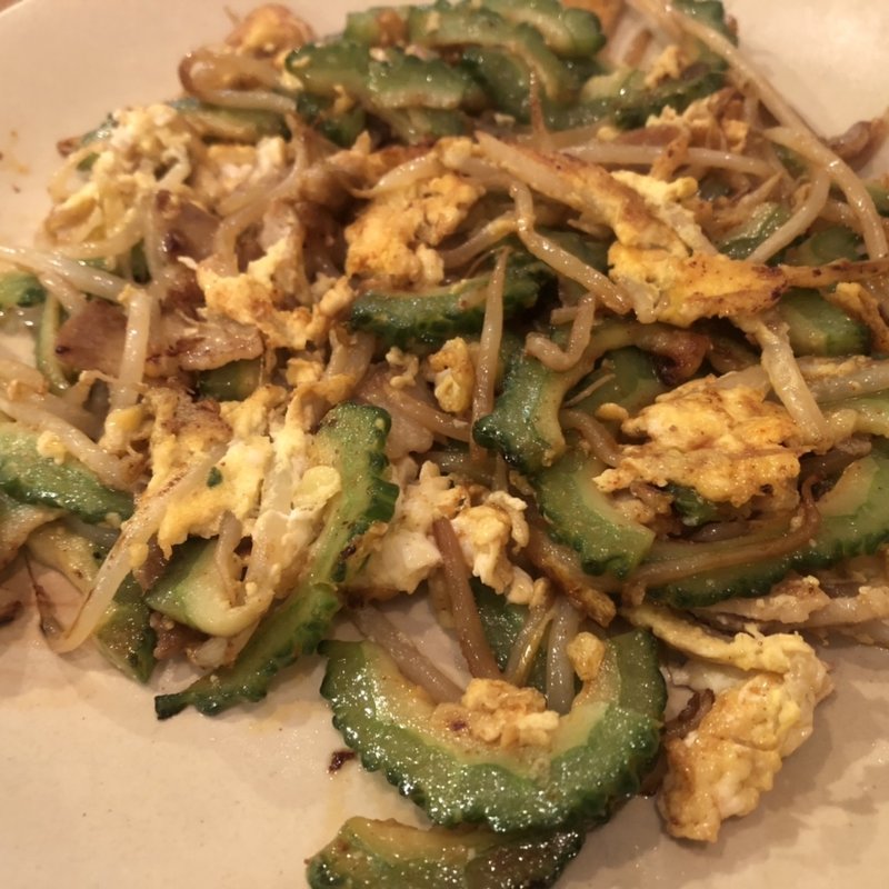 ゴーヤチャンプルー(ルンビニ　ブッダ)