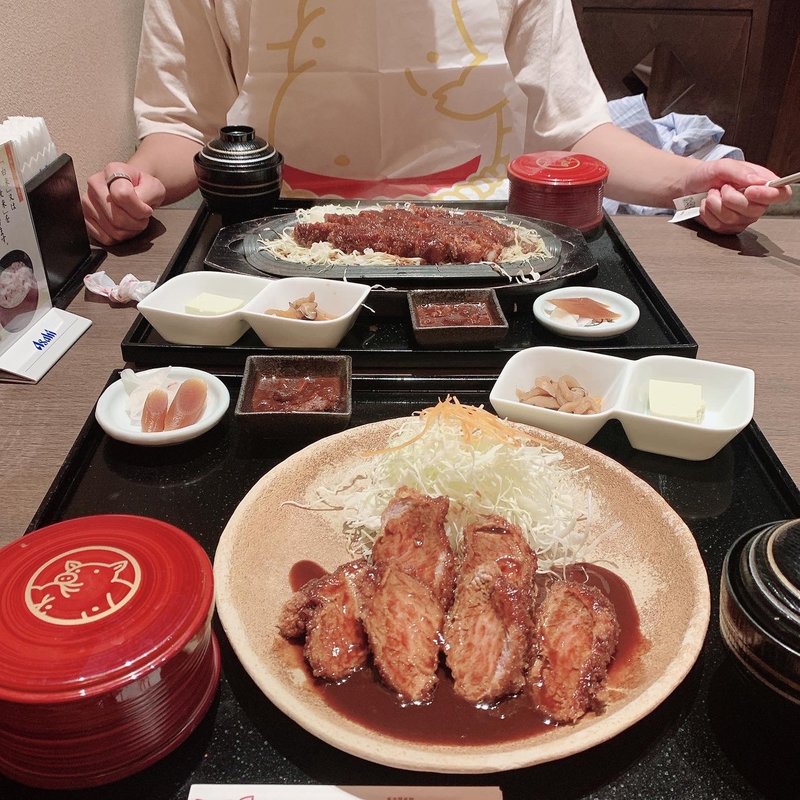 ひれとんかつ(矢場とん　名古屋城金シャチ横丁)