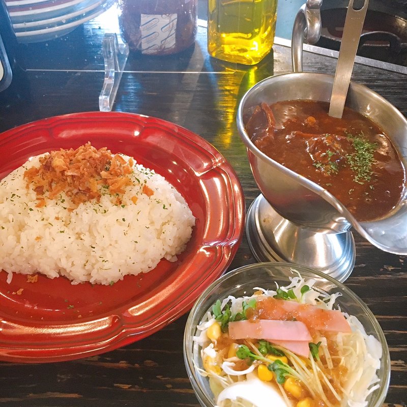 牛すじカレー(カレー屋 アカマル)