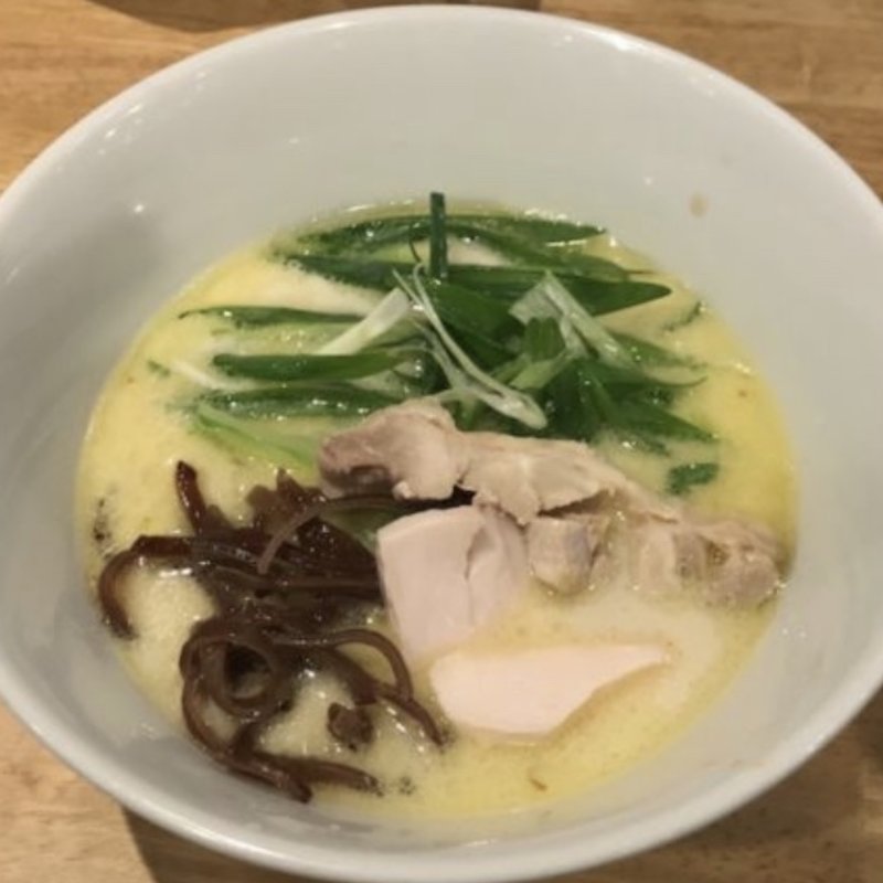 鶏そば(大衆鷄焼肉かけはし亭)