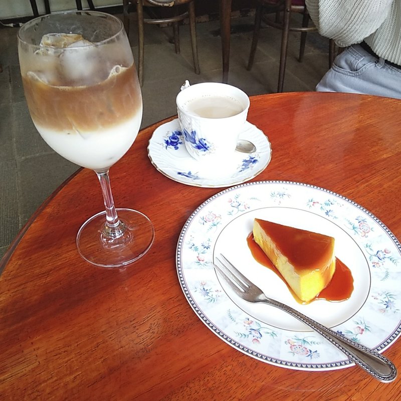 (ヴォルール・ドゥ・フルール 下北沢南店)