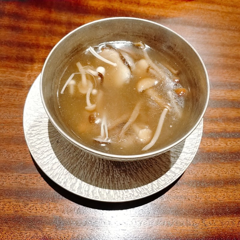 きのこのとろみスープ(新中国料理HARAKAWA 北新地店)