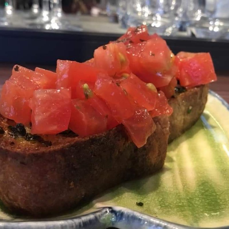 ブルスケッタ(路地裏スタンド　アベック)