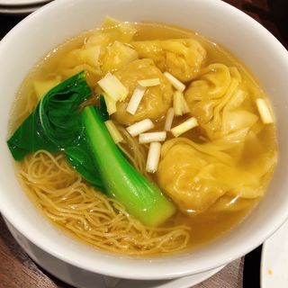 蝦ワンタン入り香港麺(糖朝 日本橋店)