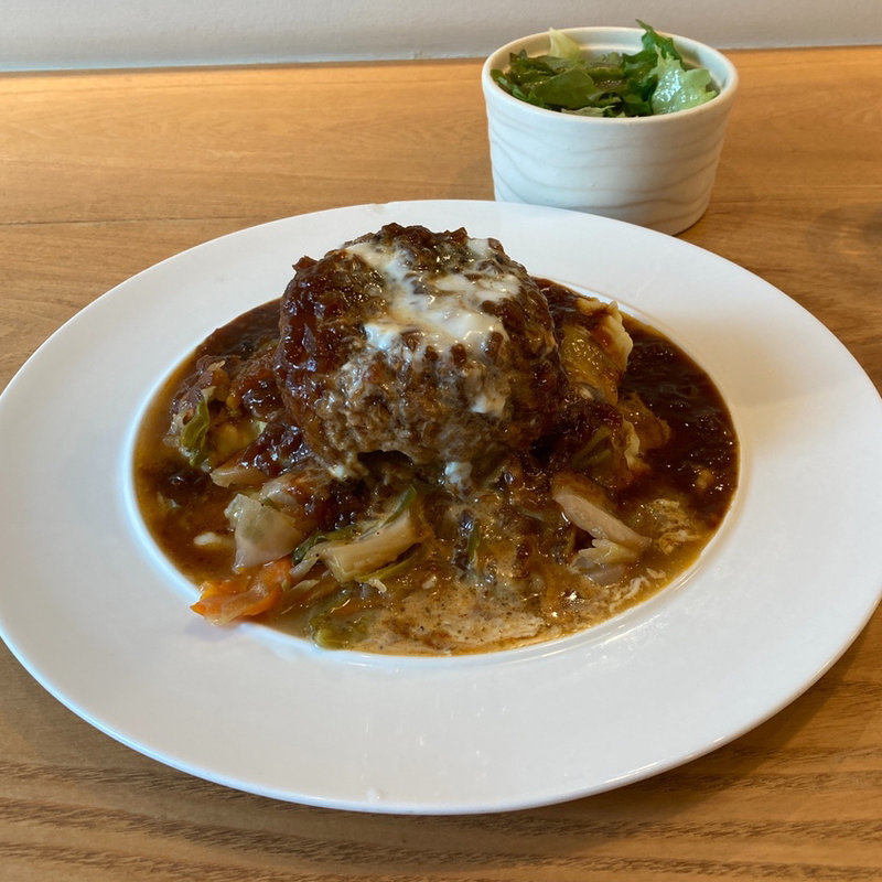 煮込みハンバーグ(448 LIBERMENT(ヨーショクヤ リベルマン))