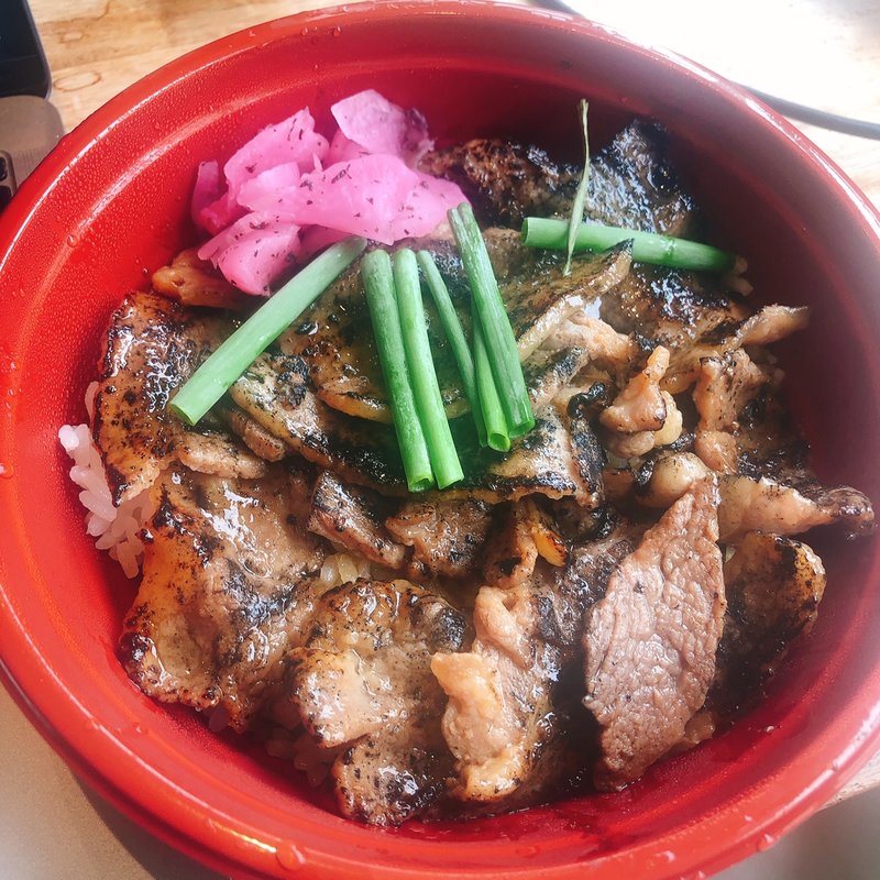 究極の豚丼　並盛(豚首領　豚丼専門店　本郷三丁目店)