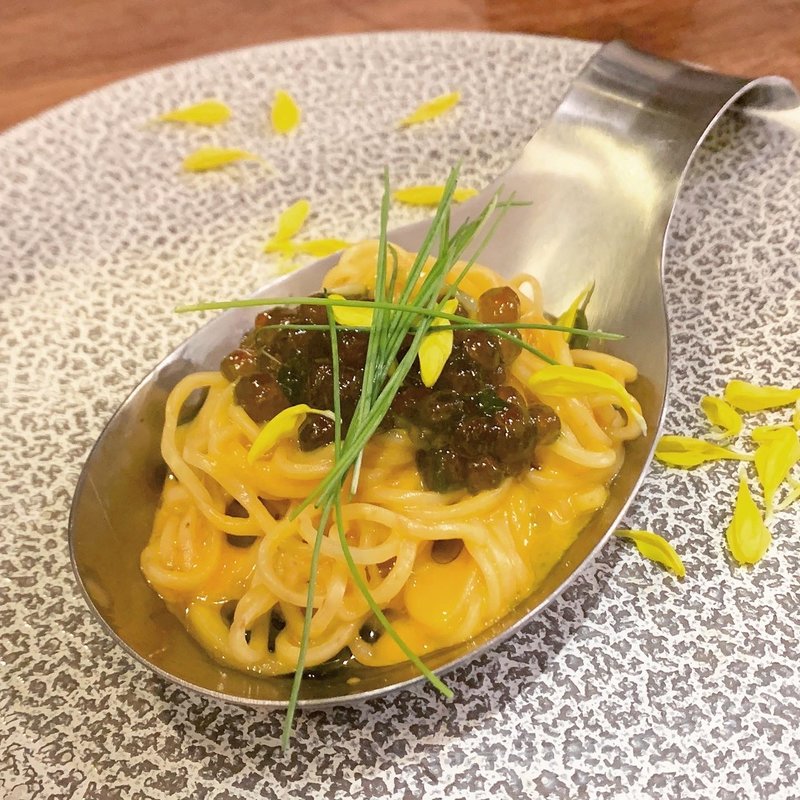 周年コース　フルーツトマトの冷製らーめん(海老丸らーめん)