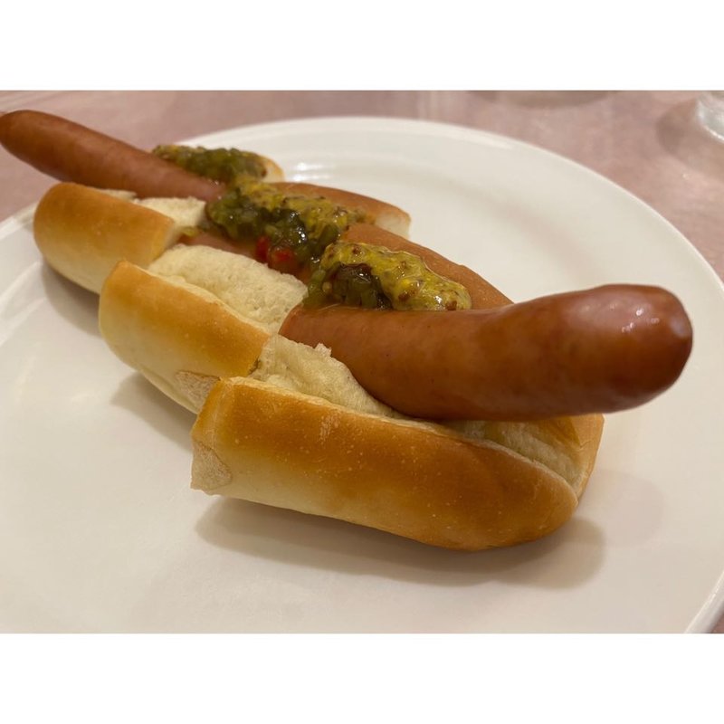 粗挽きポークウインナーのソフトフランスドッグ(M's 珈琲（エムズコーヒー）)