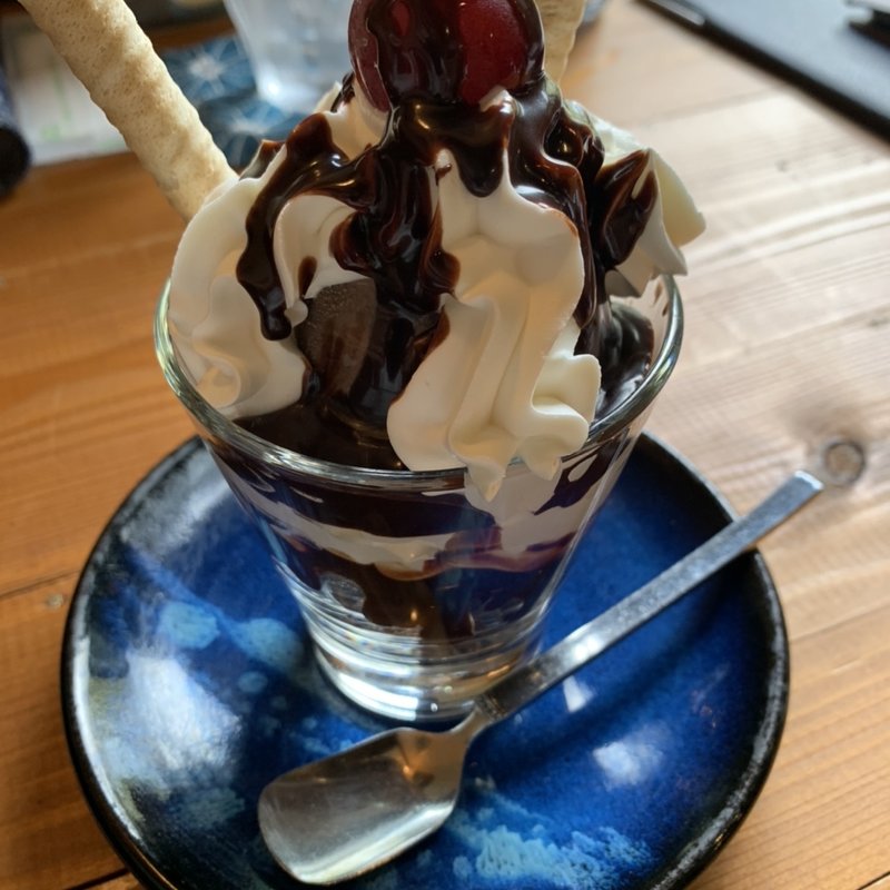 チョコレート・パフェ(花カフェ)