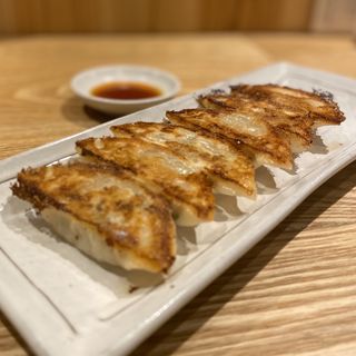 名物焼餃子(大衆酒場 ふくろう 藤が丘店)