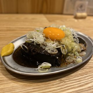 最強肉豆腐+生卵(大衆酒場 ふくろう 藤が丘店)