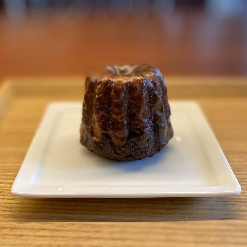 カヌレ(センター)