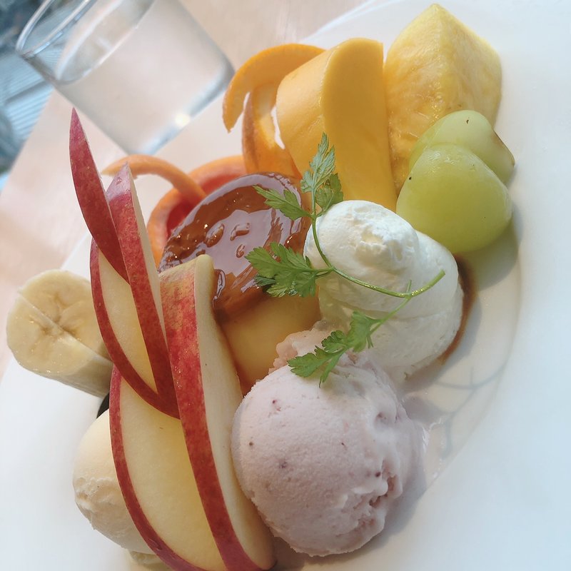 プリンアラモード(京橋千疋屋 東京駅一番街店)