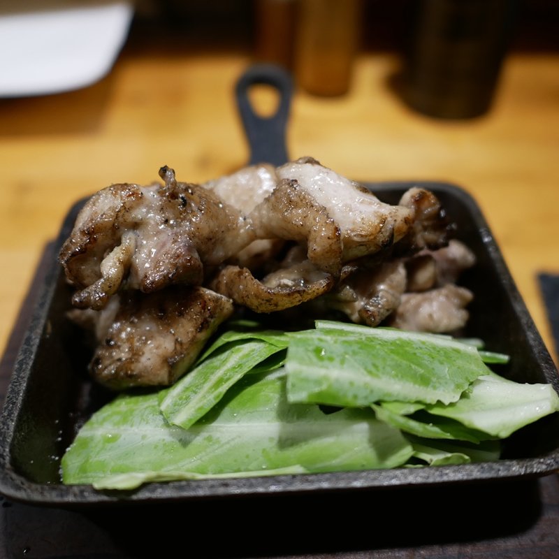 鶏の炭火焼き (小)(居酒家 匠)