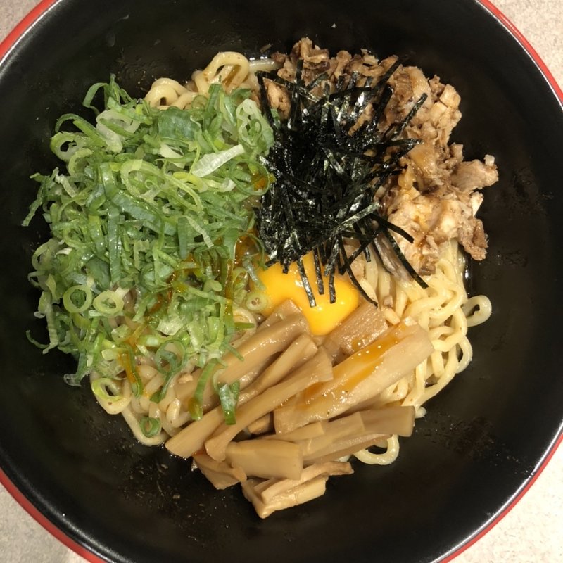 油そば生卵トッピング(希望新風 長瀬近大前店)