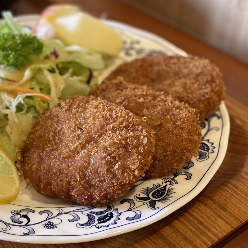 特製メンチカツ定食(カリメーラ )