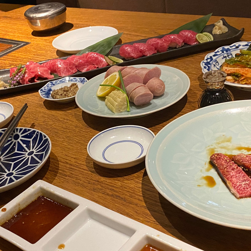 焼肉(THE 雪月花 （ザ セツゲッカ）)