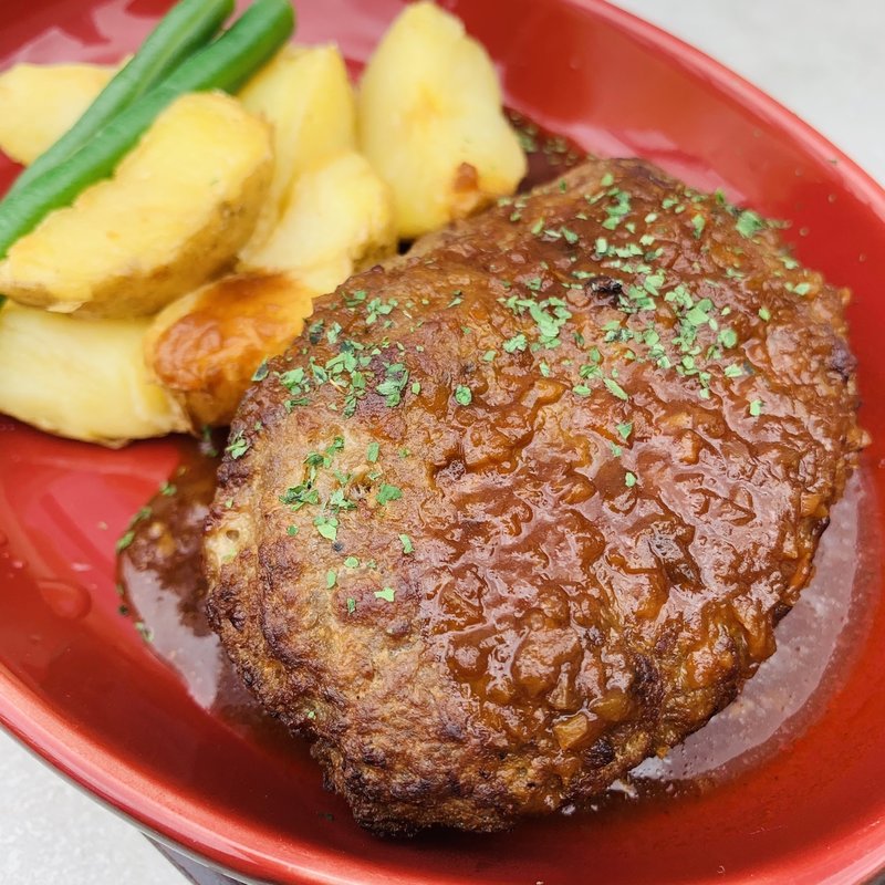 ハンバーグステーキ(世界のビール博物館 東京スカイツリータウン・ソラマチ店)