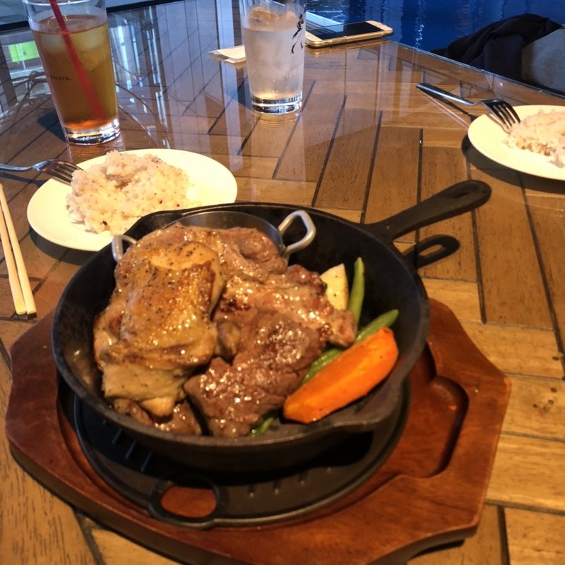 ランチセット（チキン、ポーク、イチボ）(BBQ33 （ビービーキュー）)