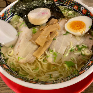 特塩ラーメン あじさい 札幌ラーメン共和国 の口コミ一覧 おいしい一皿が集まるグルメコミュニティサービス Sarah