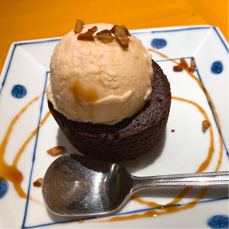 生キャラメルのフォンダンショコラ(洋麺屋五右衛門 新宿アルタ店)