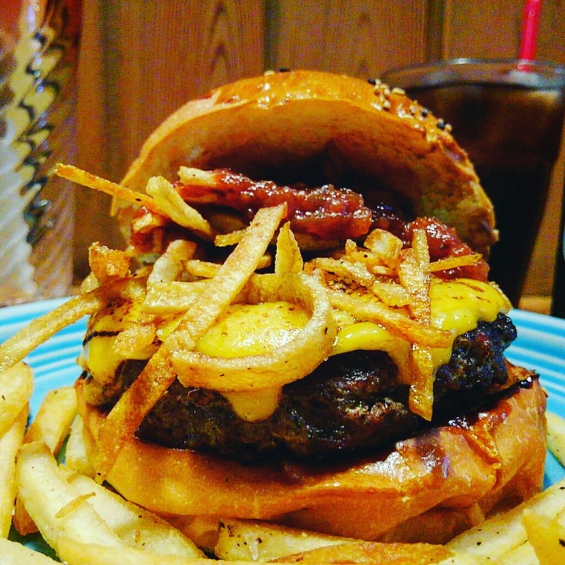 ザ・ロックバーガー(The Burgerlion-バーガリオン)