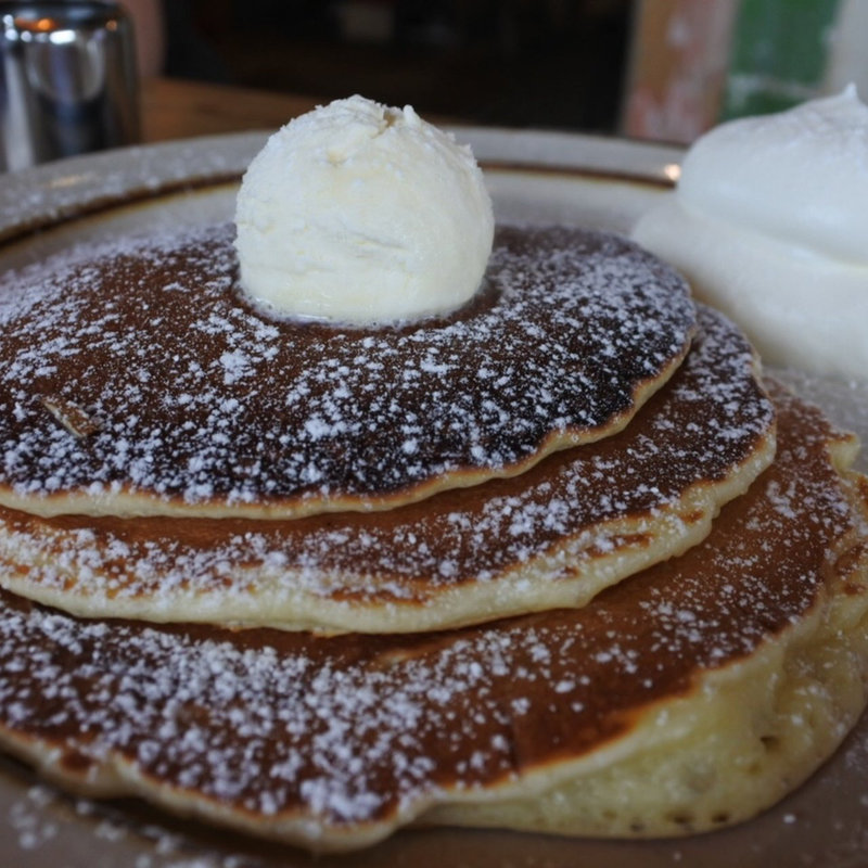 クラシックバターミルクパンケーキ(DAKOTA ・RUSTIC TABLE・)