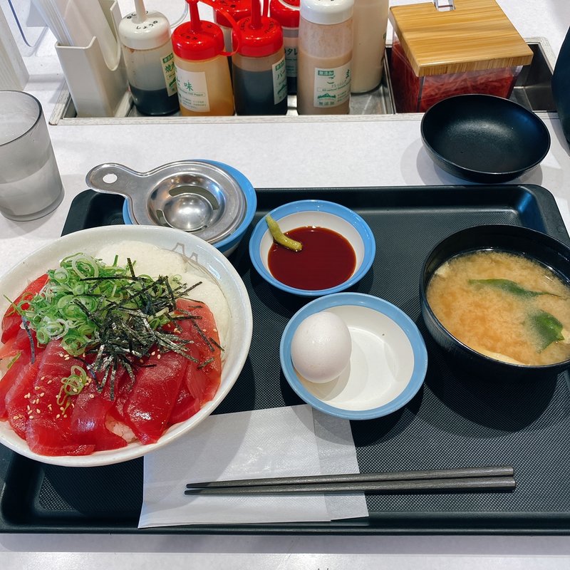 まぐろ丼大漁12枚盛(松屋 府中店)