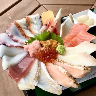 砂丘海鮮丼(砂丘センター　見晴らしの丘)