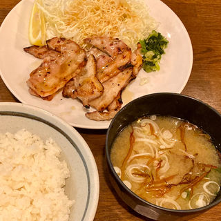 おすすめランチ(牛タン炭火焼居酒屋 わすけ 東京八丁堀)