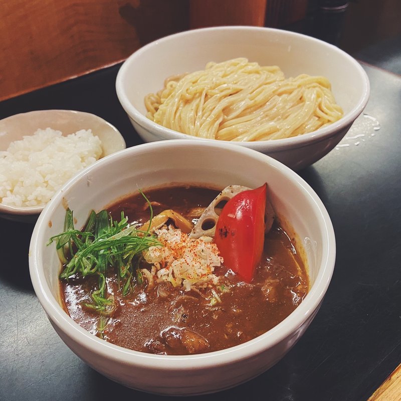 牛すじと野菜のカレーつけそば(麺処 にしむら)