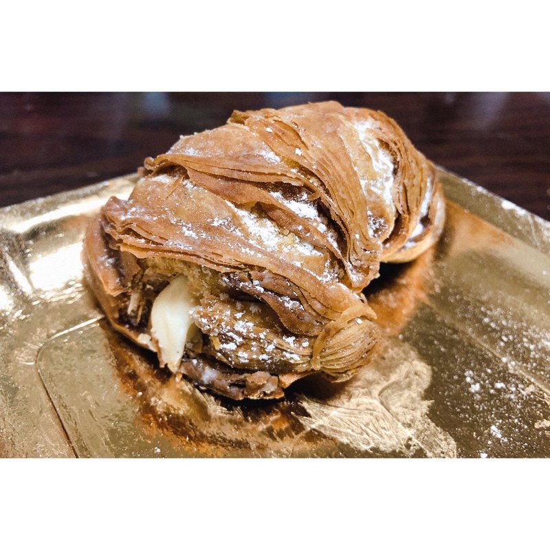 スフォリアテッラ（ホワイトチョコ）(Venezia)