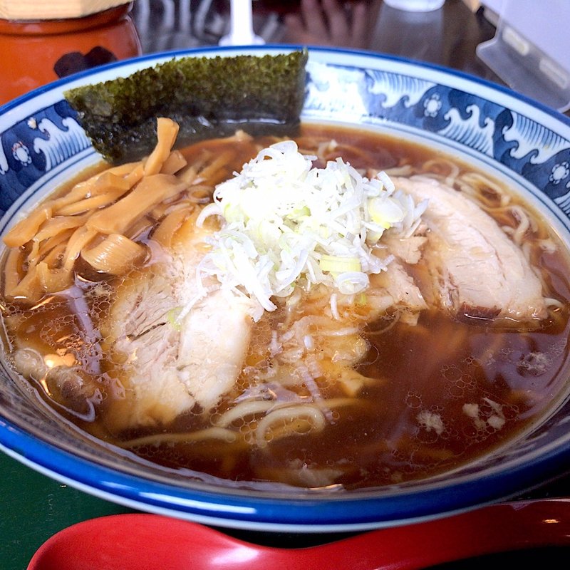 肉入り中華そば(井戸端よしお )