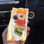手づくりシフォンケーキのフルーツサンド