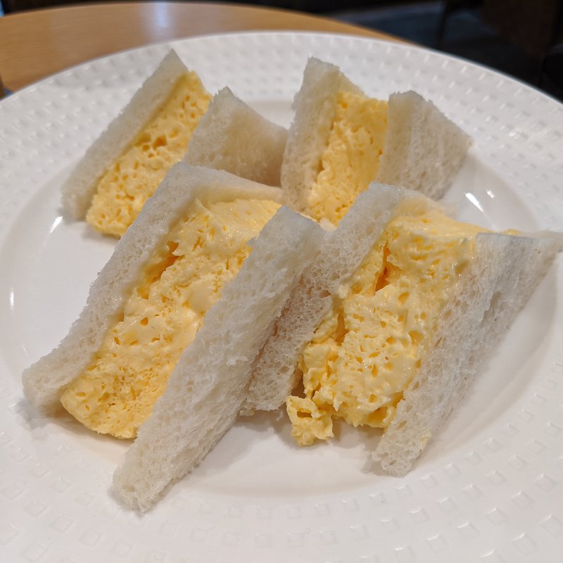 ふんわりタマゴサンド(Cafe&Bar DEUR)