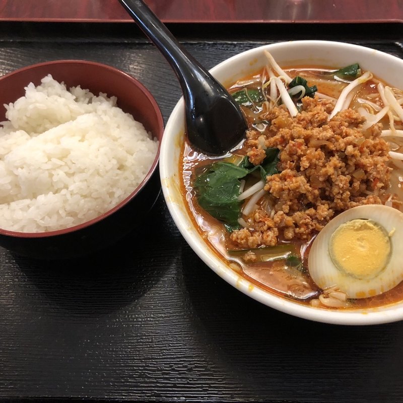 坦々麺(大連飯店 （ダイレンハンテン）)