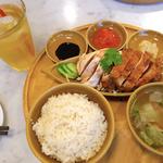 海南鶏飯ハーフ&ハーフ