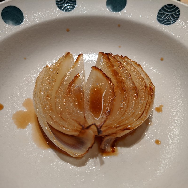 焼き玉葱(炭火焼処 ひらこ)