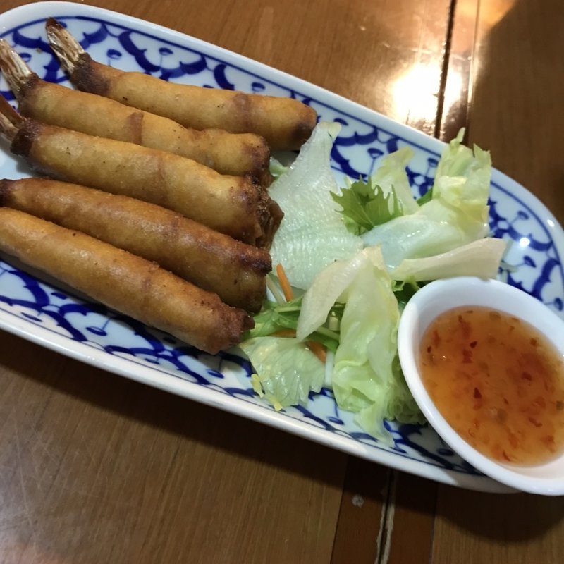 海老春巻き(バーン・プータイ)
