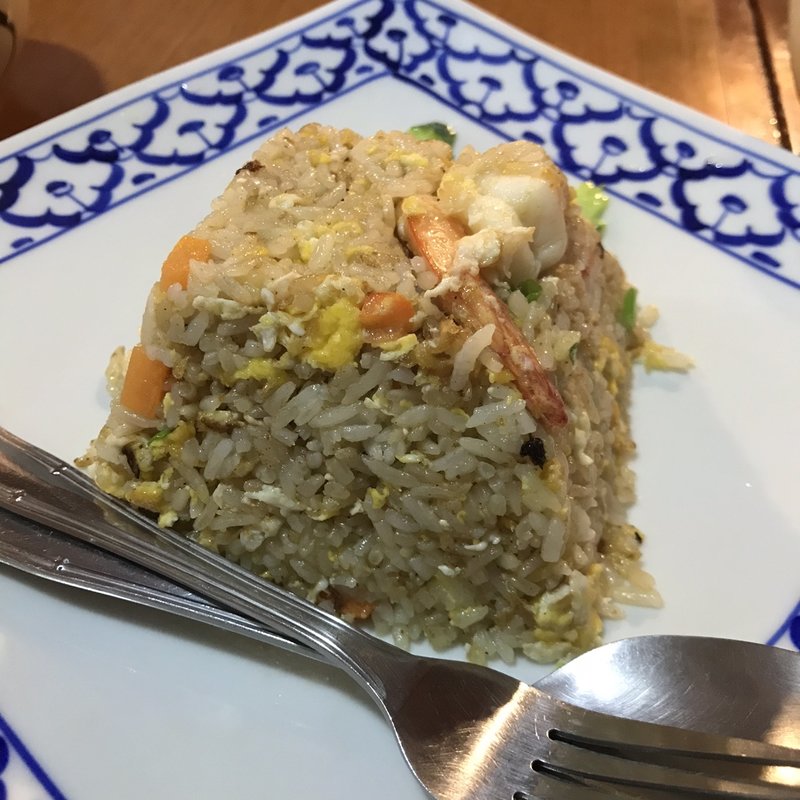 海老チャーハン(バーン・プータイ)