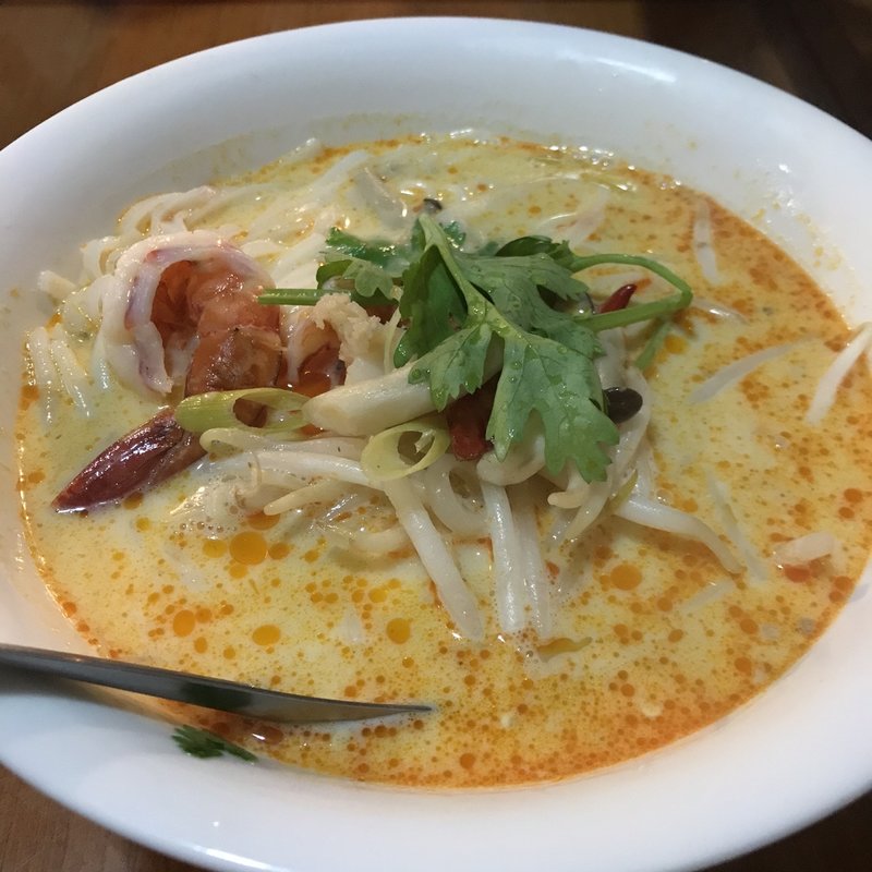 トムヤムクンラーメン(バーン・プータイ)