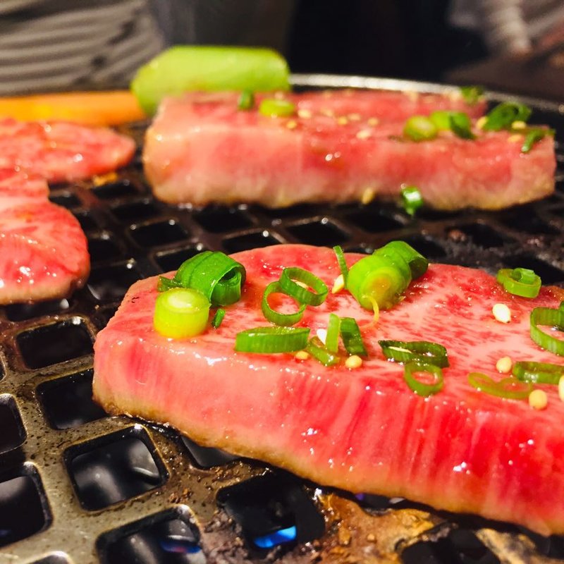 上カルビ(潮凛 （シオリン）)