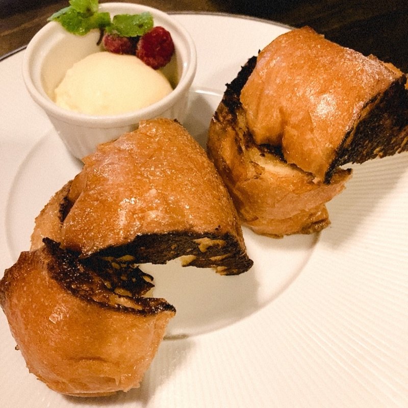 zaza特製フレンチトースト(鉄板焼 zaza Casual Dining （テッパンヤキ ザザカジュアルダイニング）)