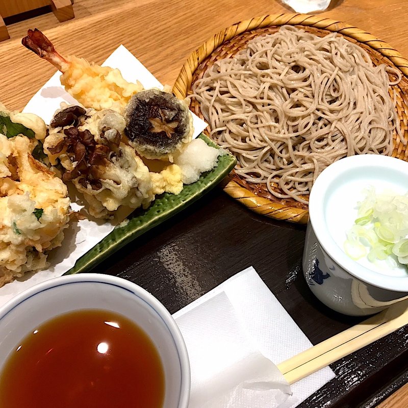 ずわい蟹のかき揚げ天もりせいろ(ソバキチ 池袋東武店)